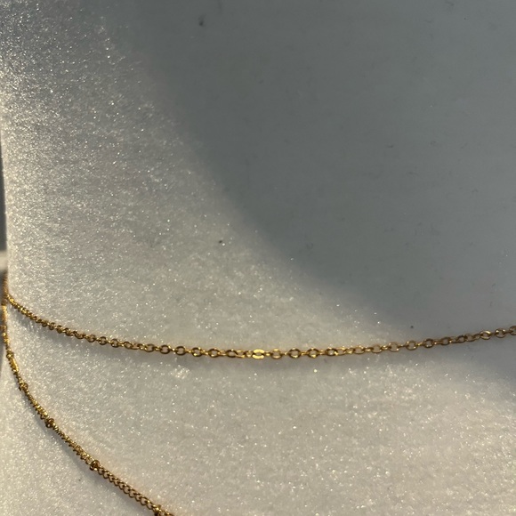 Waist chain, 33” approx length, gold-style, no name, no brand - Picture 6 of 6